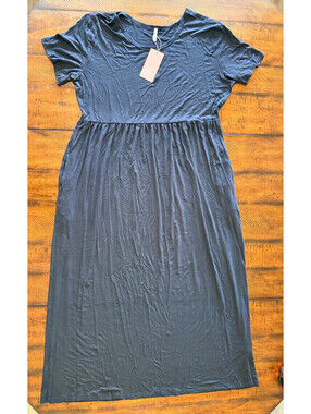 Bishuige Black Short Sleeve Casual Maxi Dress Short Sleeve - Plus Size 3XL